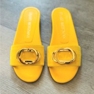 Stuart Weitzman Suede Caicos slide, sunflower yellow with gold, size 6.5 B, NIB